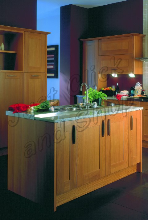 Broadoak Golden Cornice Pelmet Plinth & Accessories